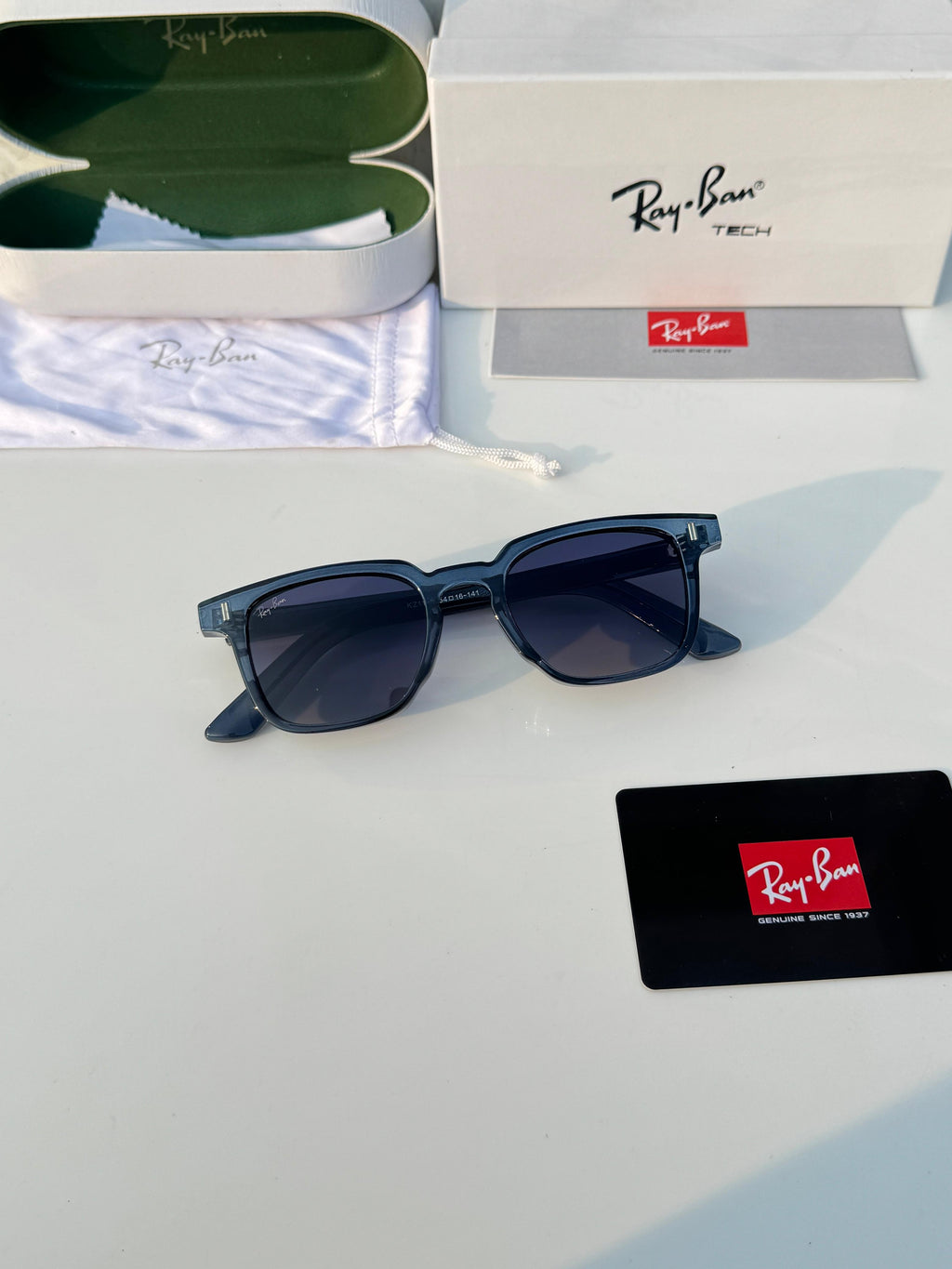 Rayban_1124_blue_shaded