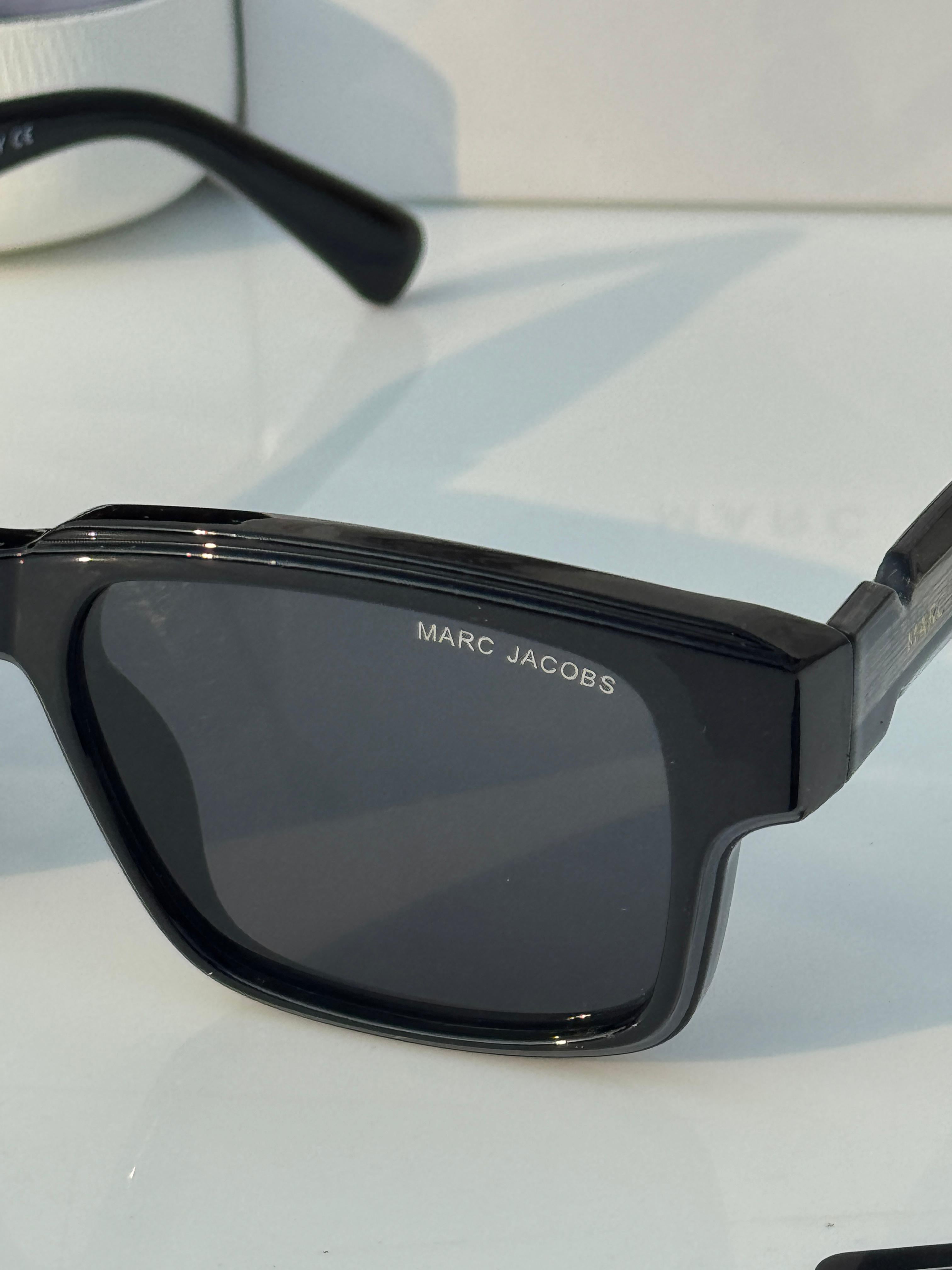Marc_jacobs_1117_black