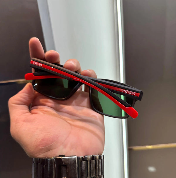 Prad a Black Green Matt Premium Shades 2014