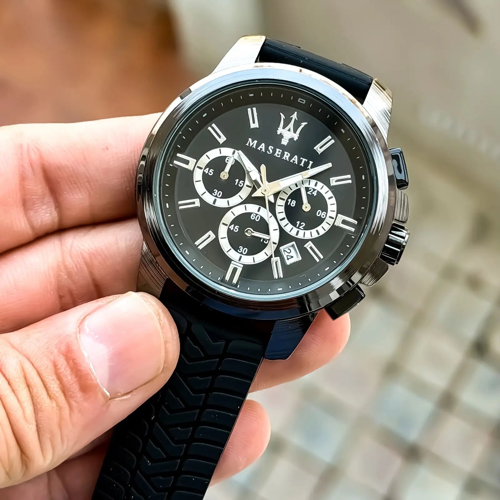 MASERATI_CRONOGRAPH_BLACK