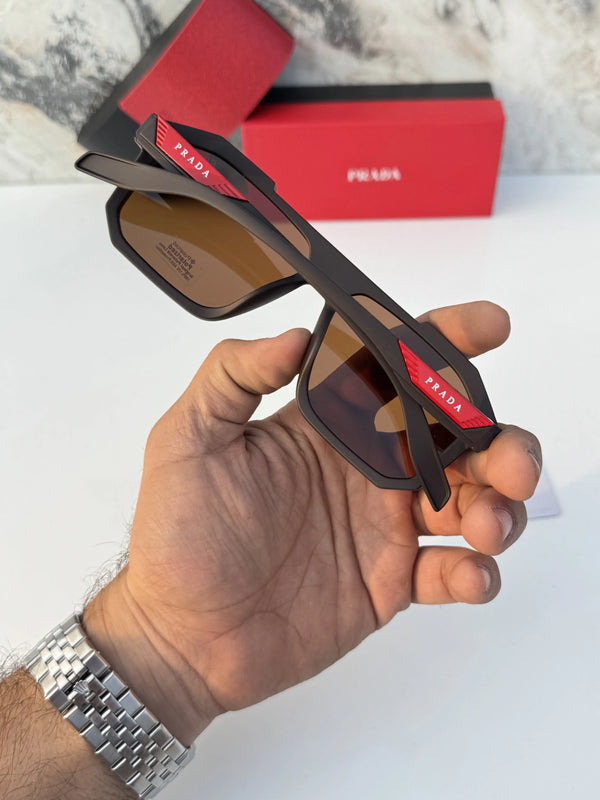 Prada_5111_matt_brown