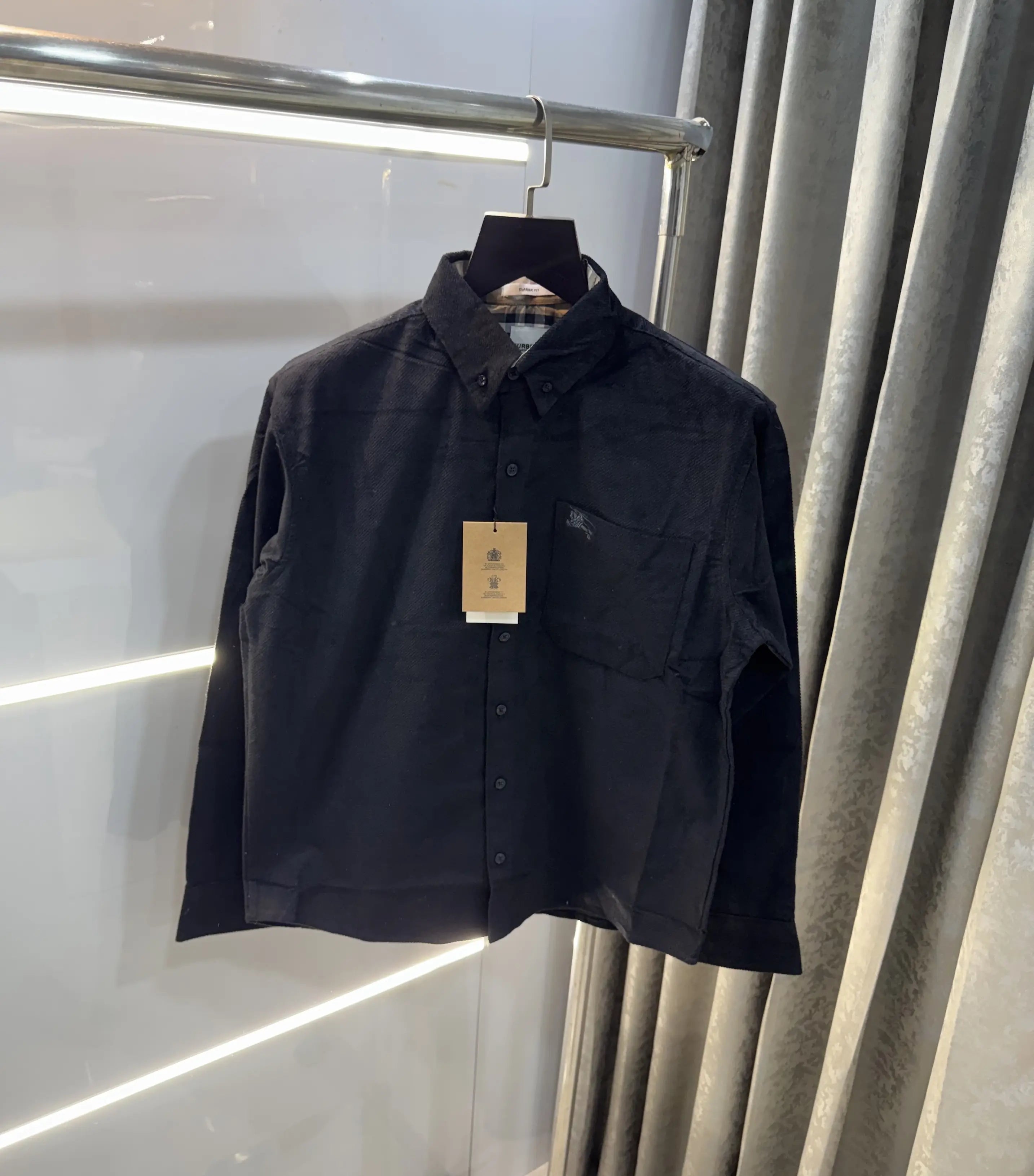Burberr y Black Classic Premium Cord Shirt