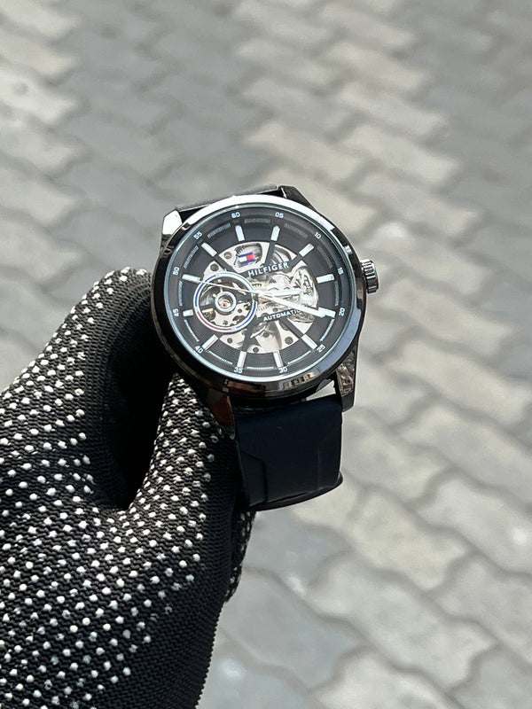 Tommy Hilfiger Silicon Belt Automatic