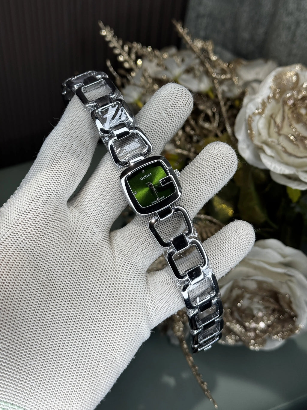 Gucc i Silver Green Premium Ladies Watch