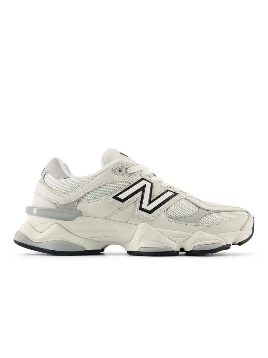 New Balance 9060 SEA SALT RAINCLOUD BLACK