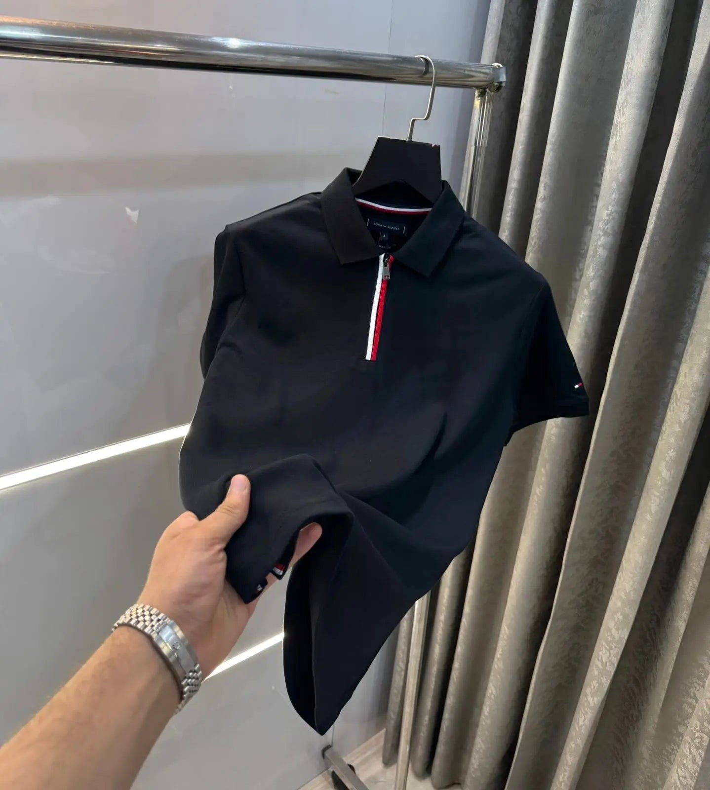 Tomm y Hilfiger Black Look Premium Polo T-Shirt