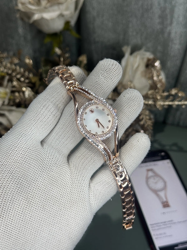 Swarovsk i Hyperbola Bangle Copper White Premium Watch