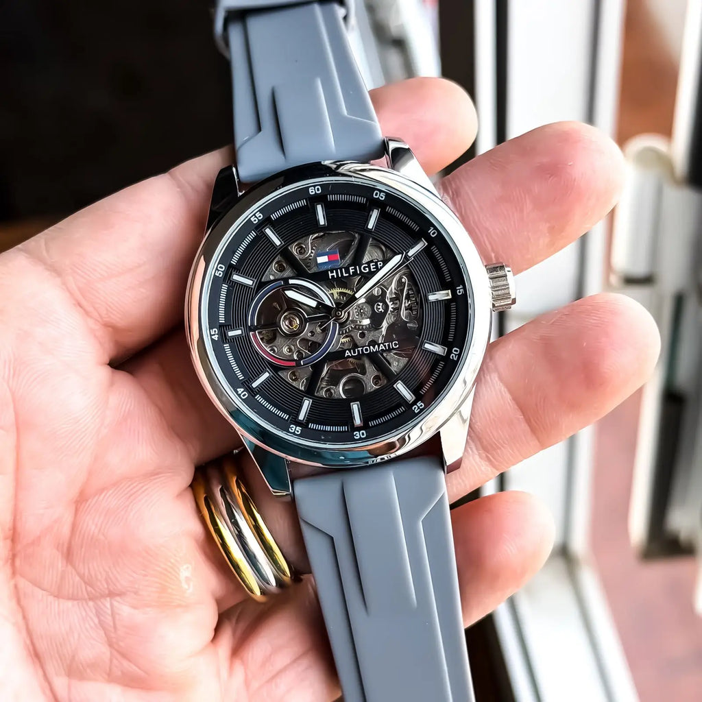 TOMMY_AUTO_SILVER_GREY