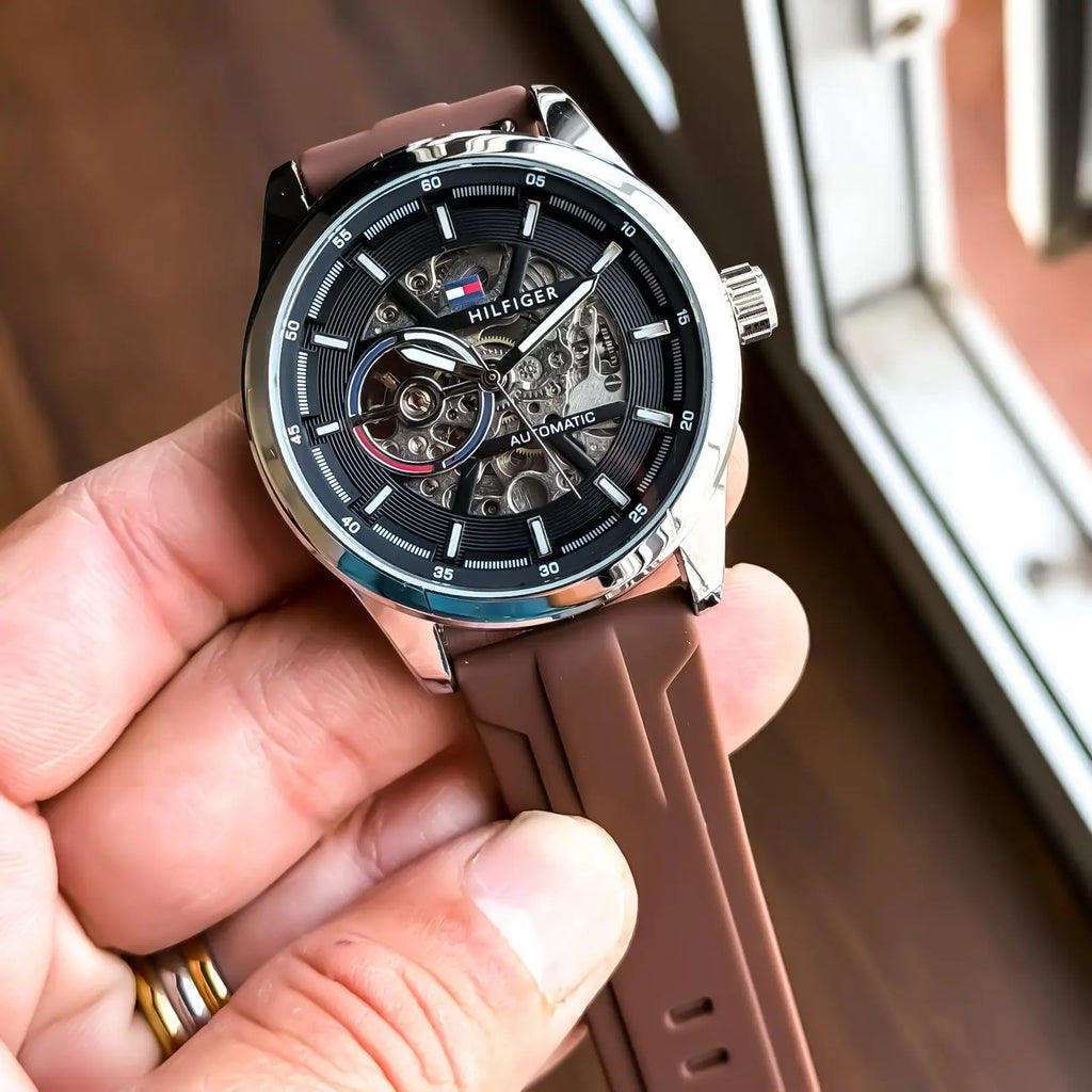 TOMMY_AUTO_SILVER_BROWN