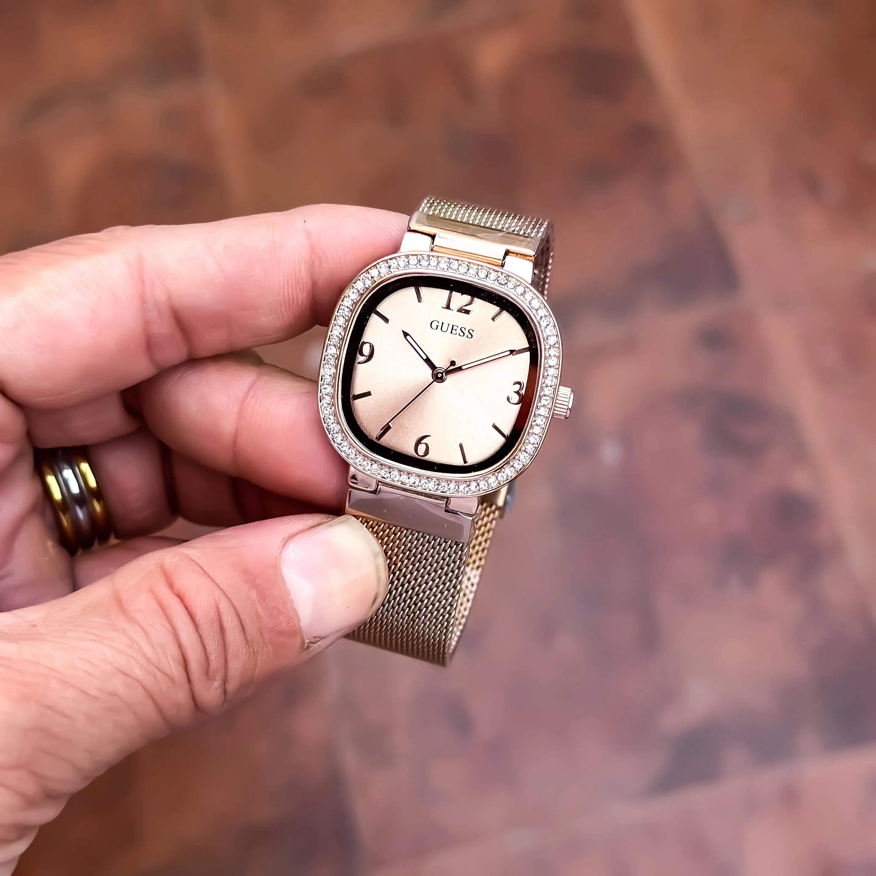 GUESS_LADIES_FULL_ROSE