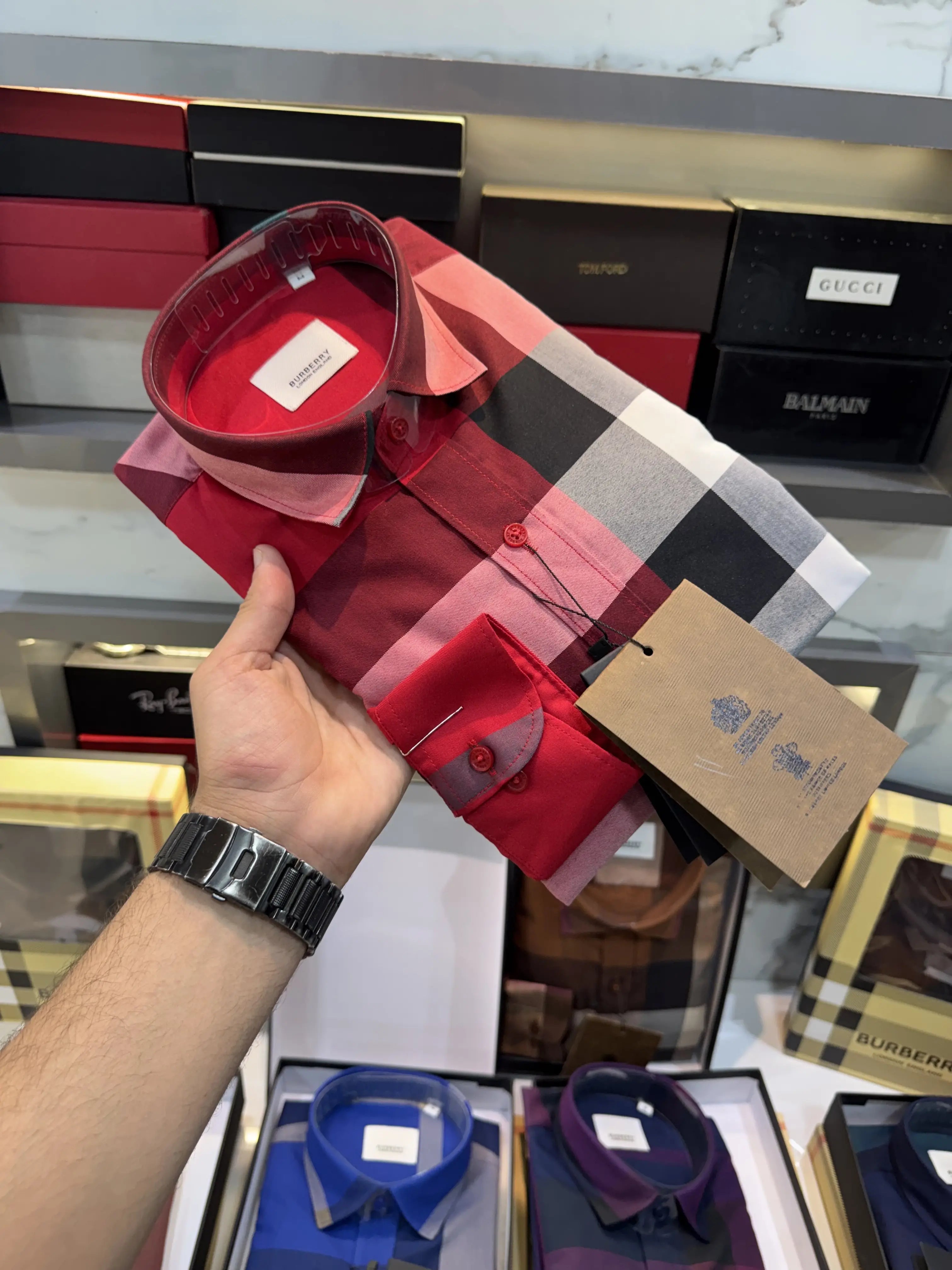 Burberr y Design 5 Checks Premium Shirt With Original Bo_-x Packing Secondary image