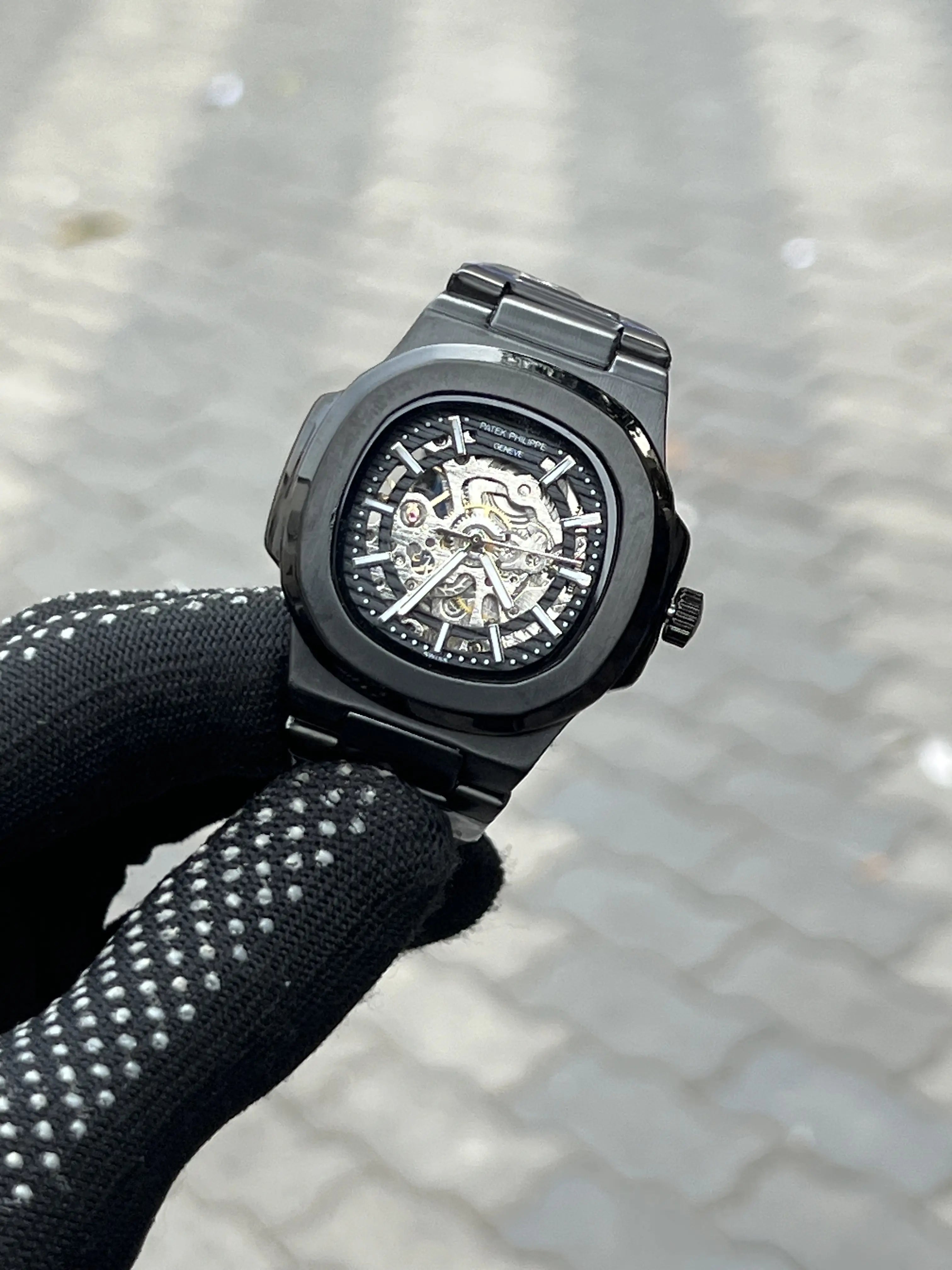 Pate_k Phillipe All Black