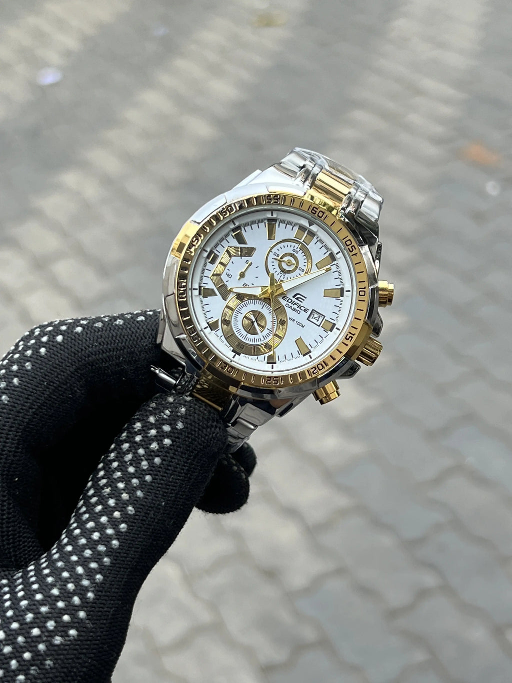 Casi_o Edifice Two Tone White