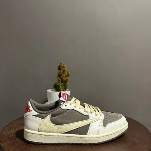 Nike Air Jordan Retro Low REVERSE MOCHA (Women s) WITH OG BOX (Semi UA)