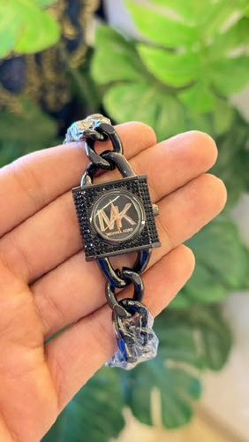 Michael Kors mini chain lock for he