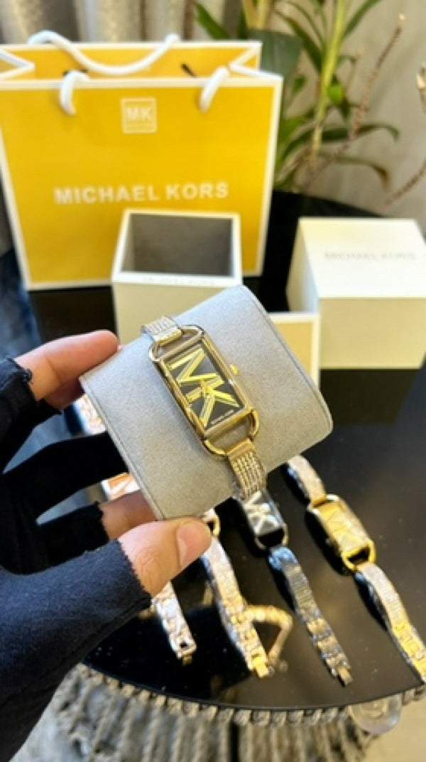 Michael Kors womens golden black