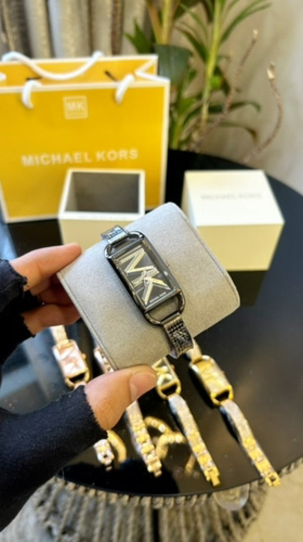 Michael Kors womens