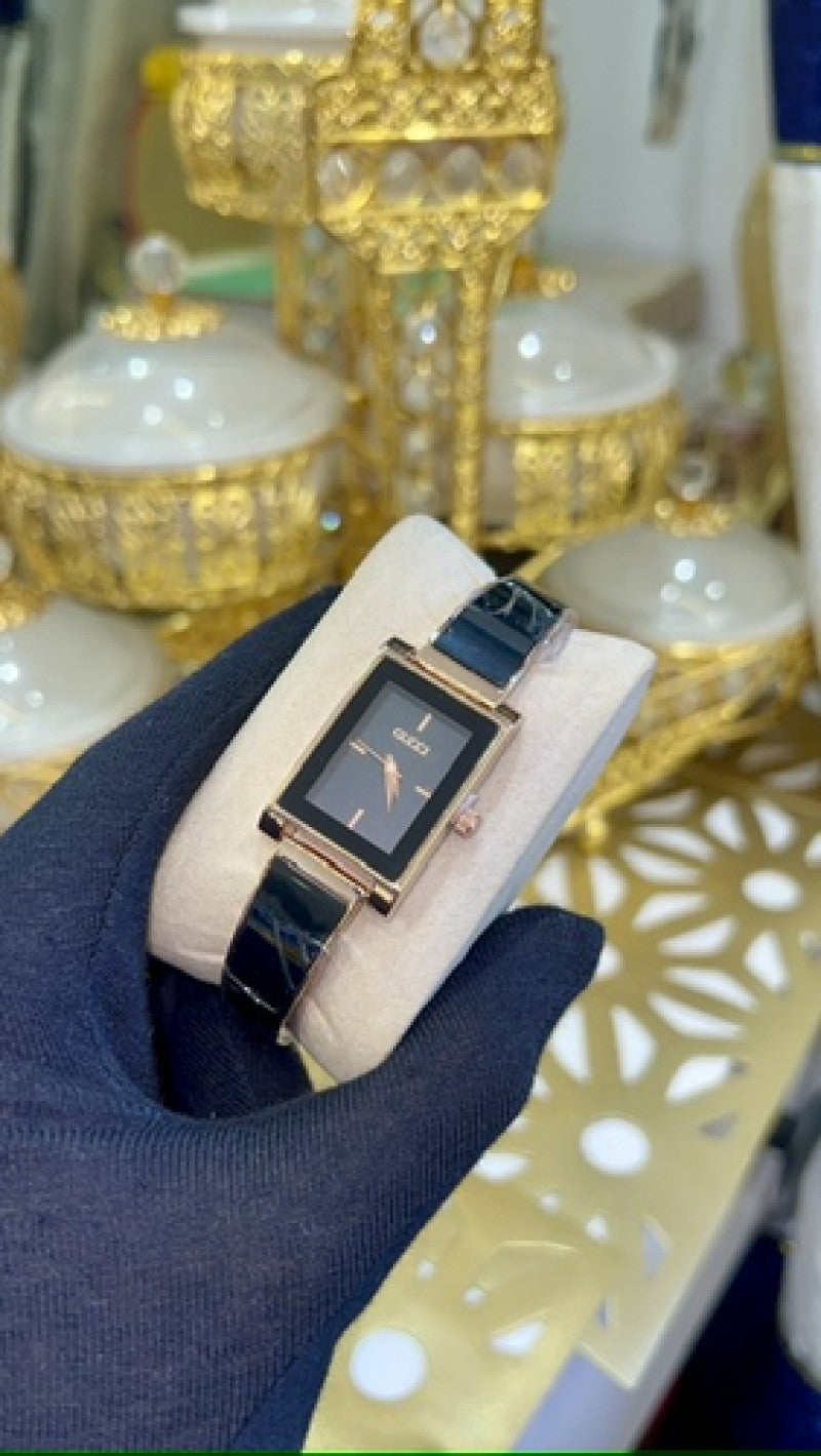 Gucci womens watch