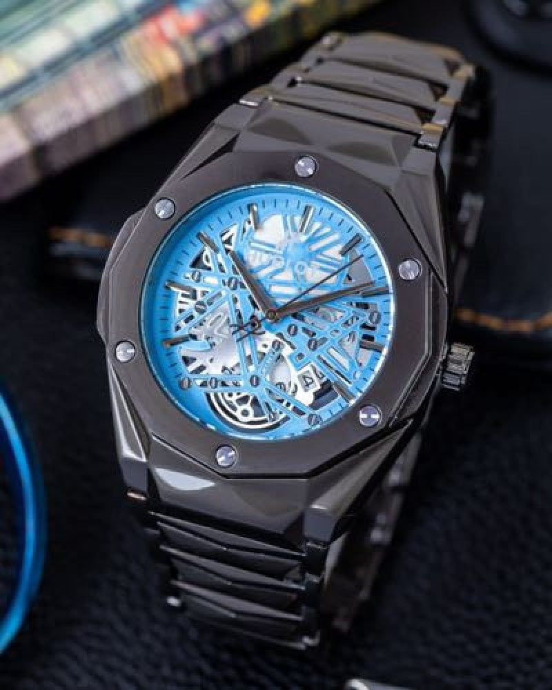 HUBLOT Tourbillon diamond cut chain Secondary image