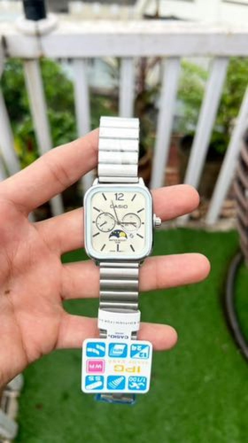 Casio M305 Unisex White