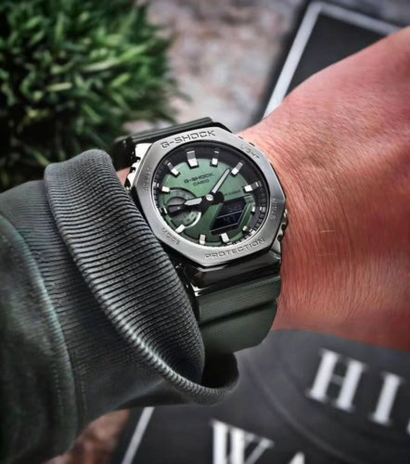 G shock GM 2100 Metal