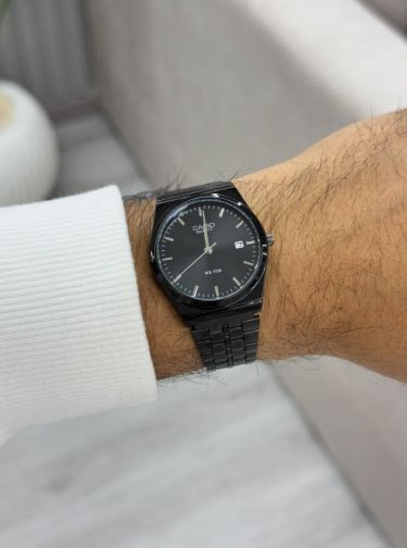 Casio MTP145 mens Secondary image