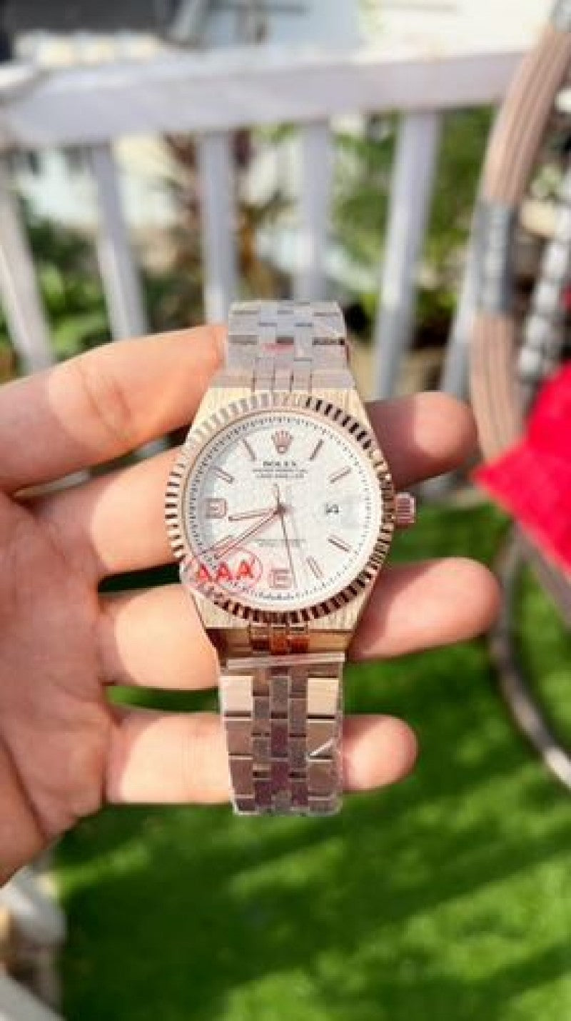 Rolex Land dweller shift movement h