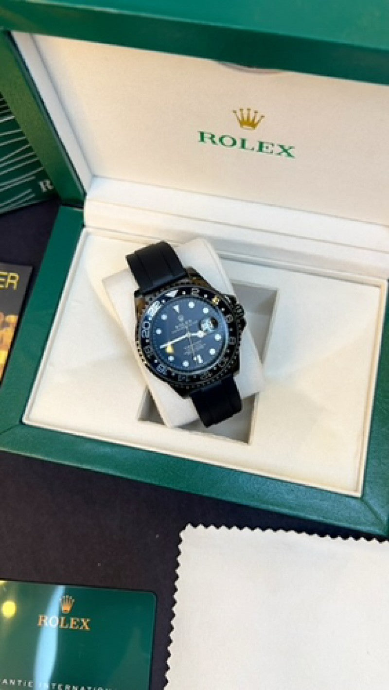 ROLEX SUBMARINER