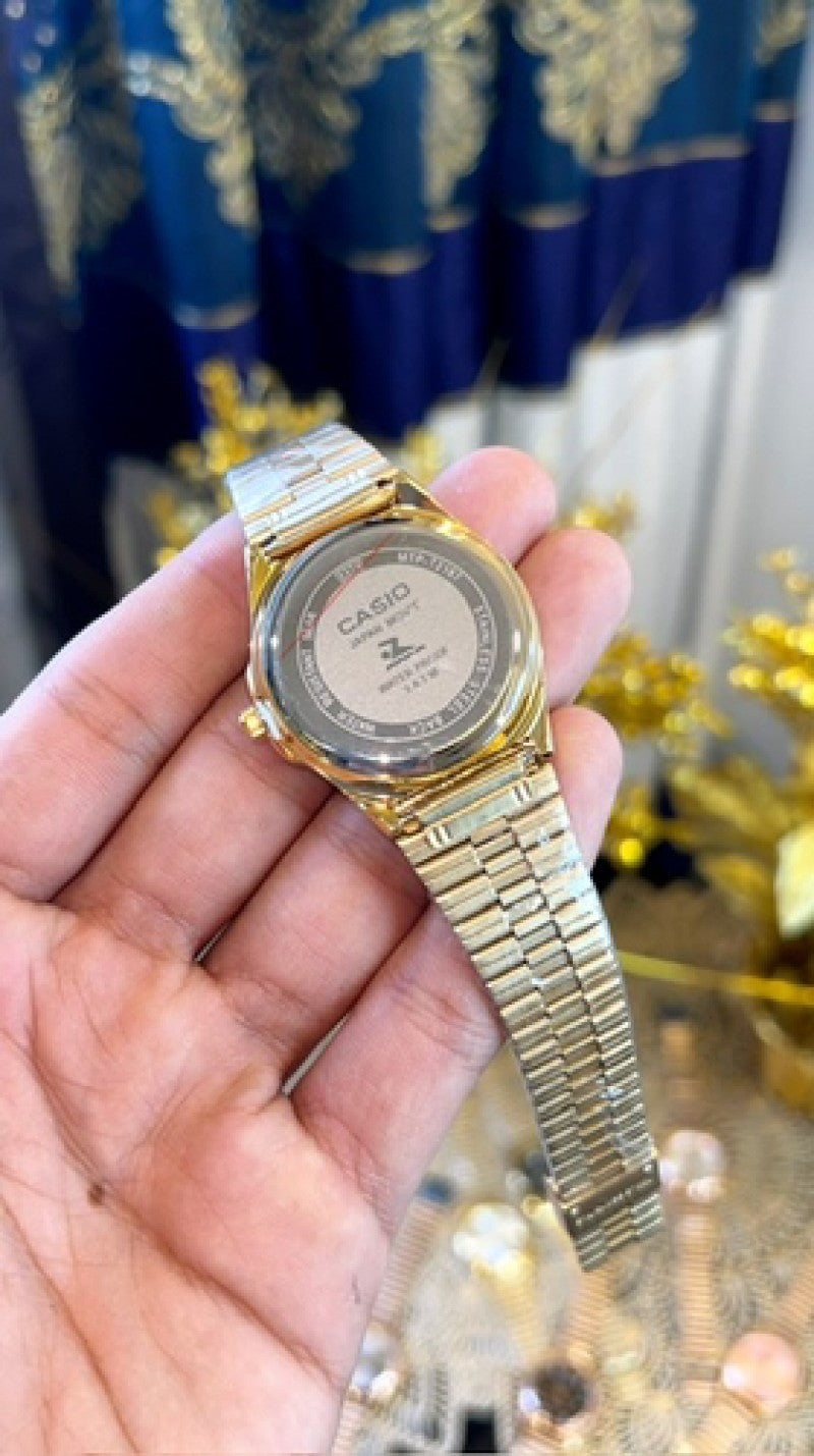 CASIO Gold/Blue dial