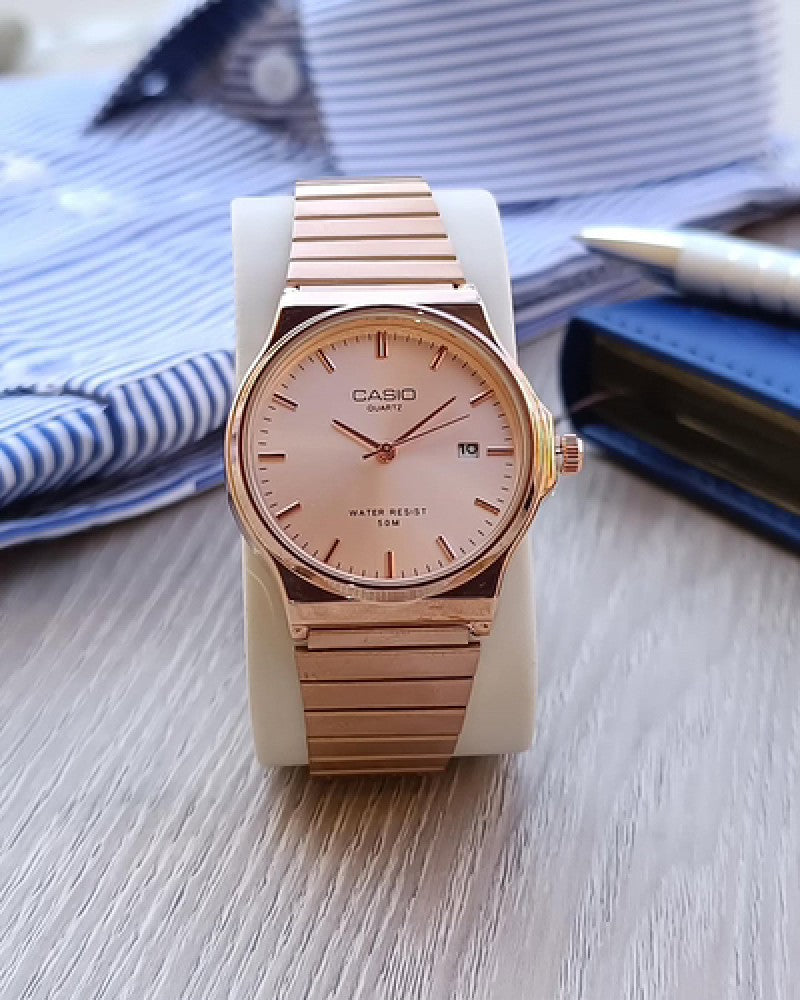 CASIO Rosegold dial Secondary image