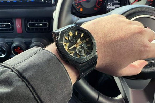 G shock B2100