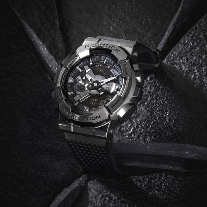 G shock GM110