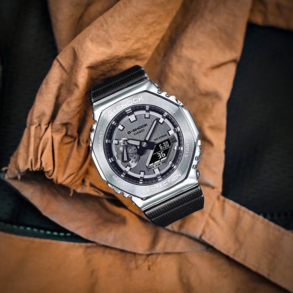 G shock GM 2100 metal