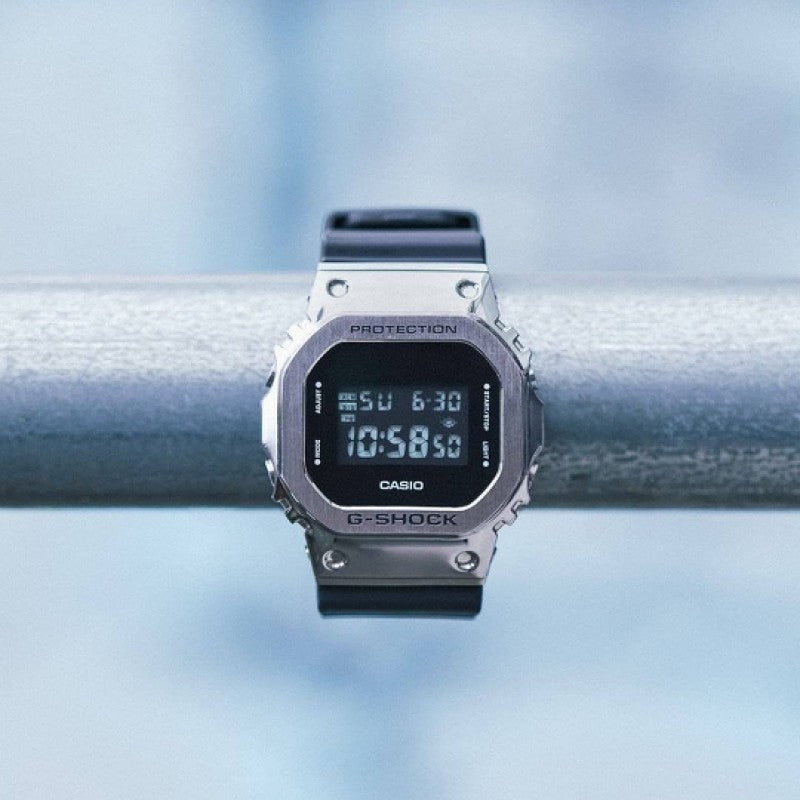 G shock GM5600