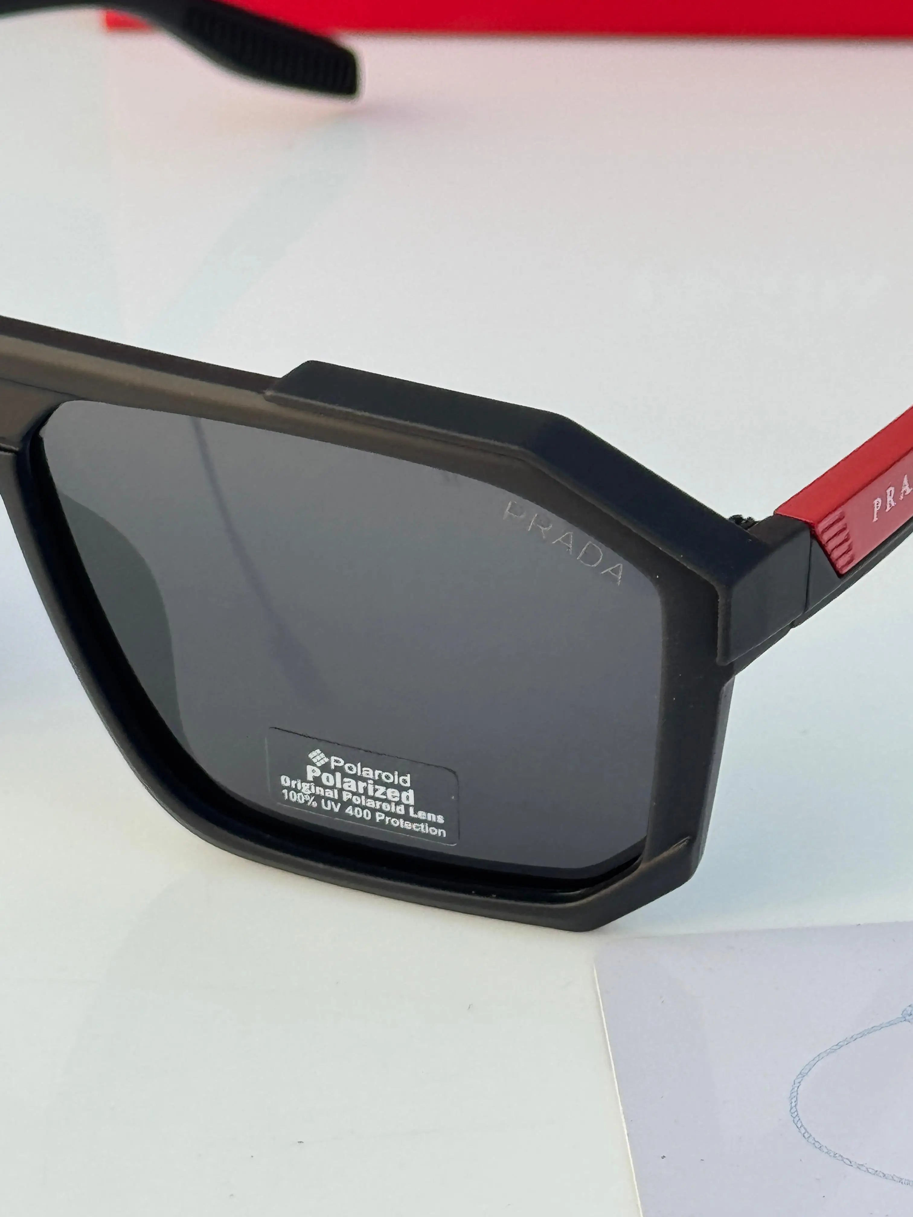 Prada_5111_Black