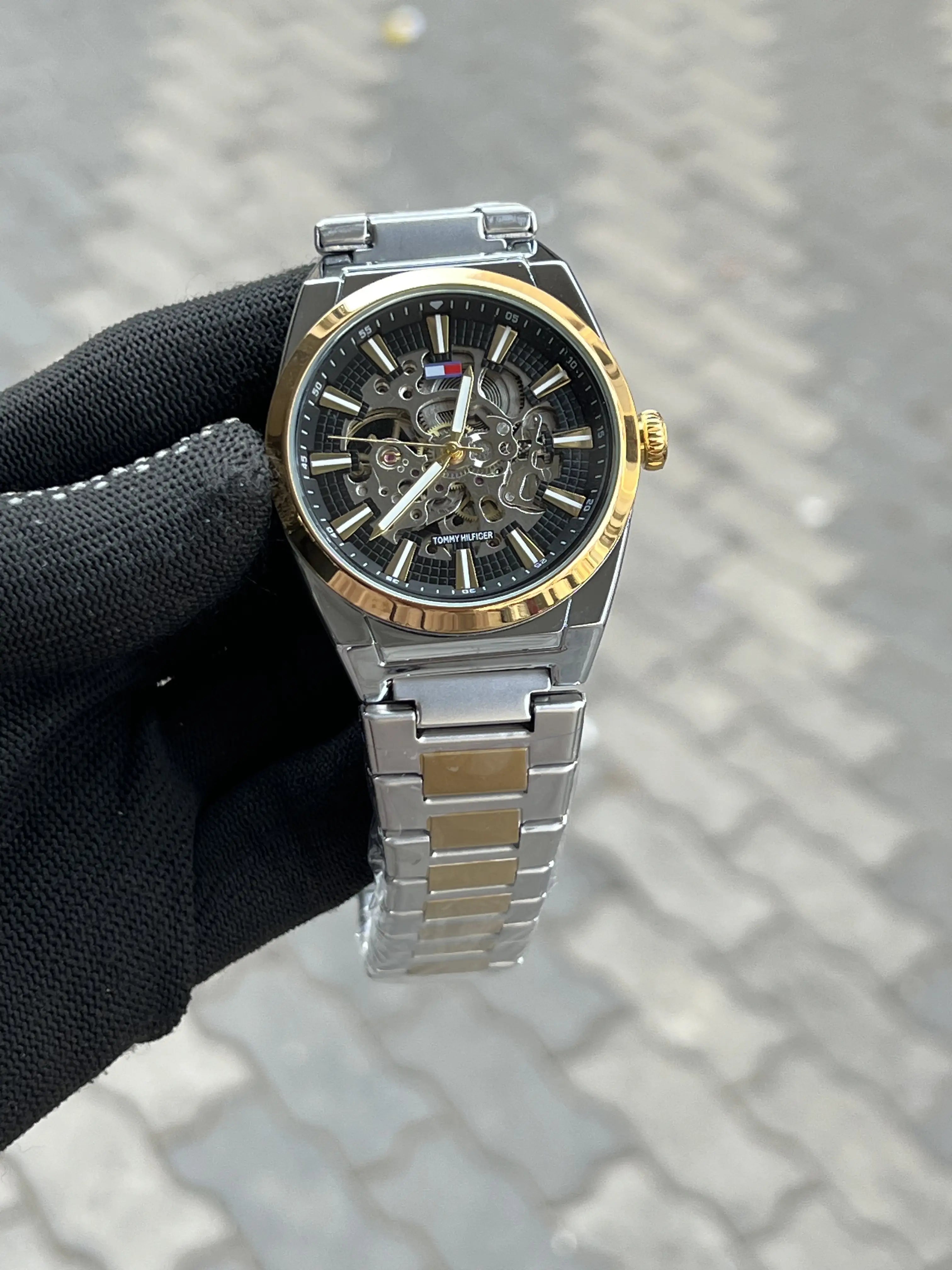 Tomm_y Hilfiger Chain Automatic Two Tone Black