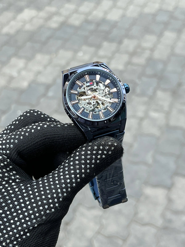 Tomm_y Hilfiger Automatic Blue