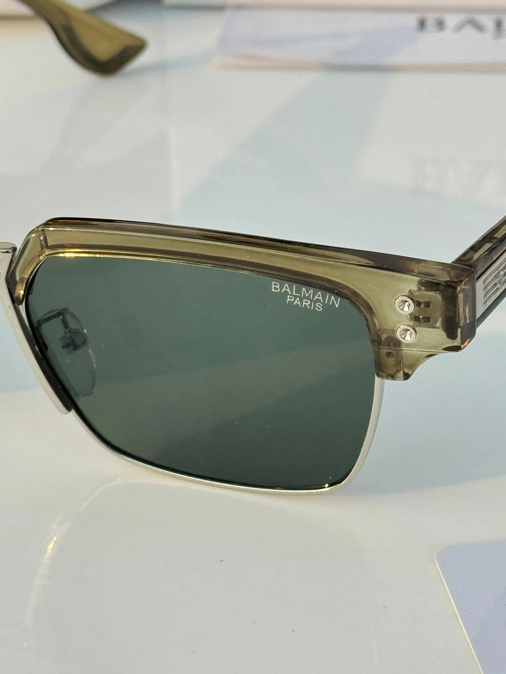 Balmain_1145_green