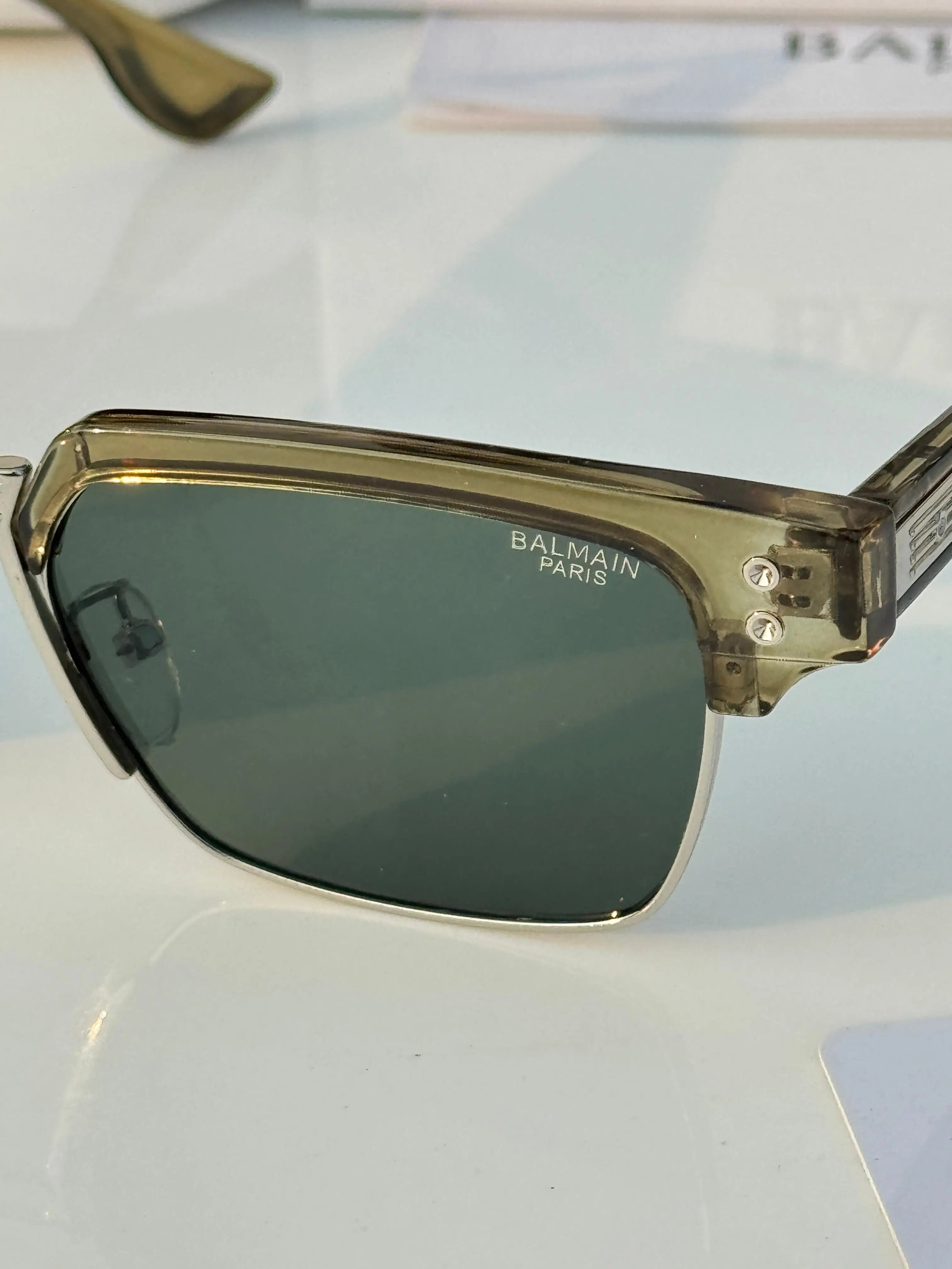 Balmain_1145_green