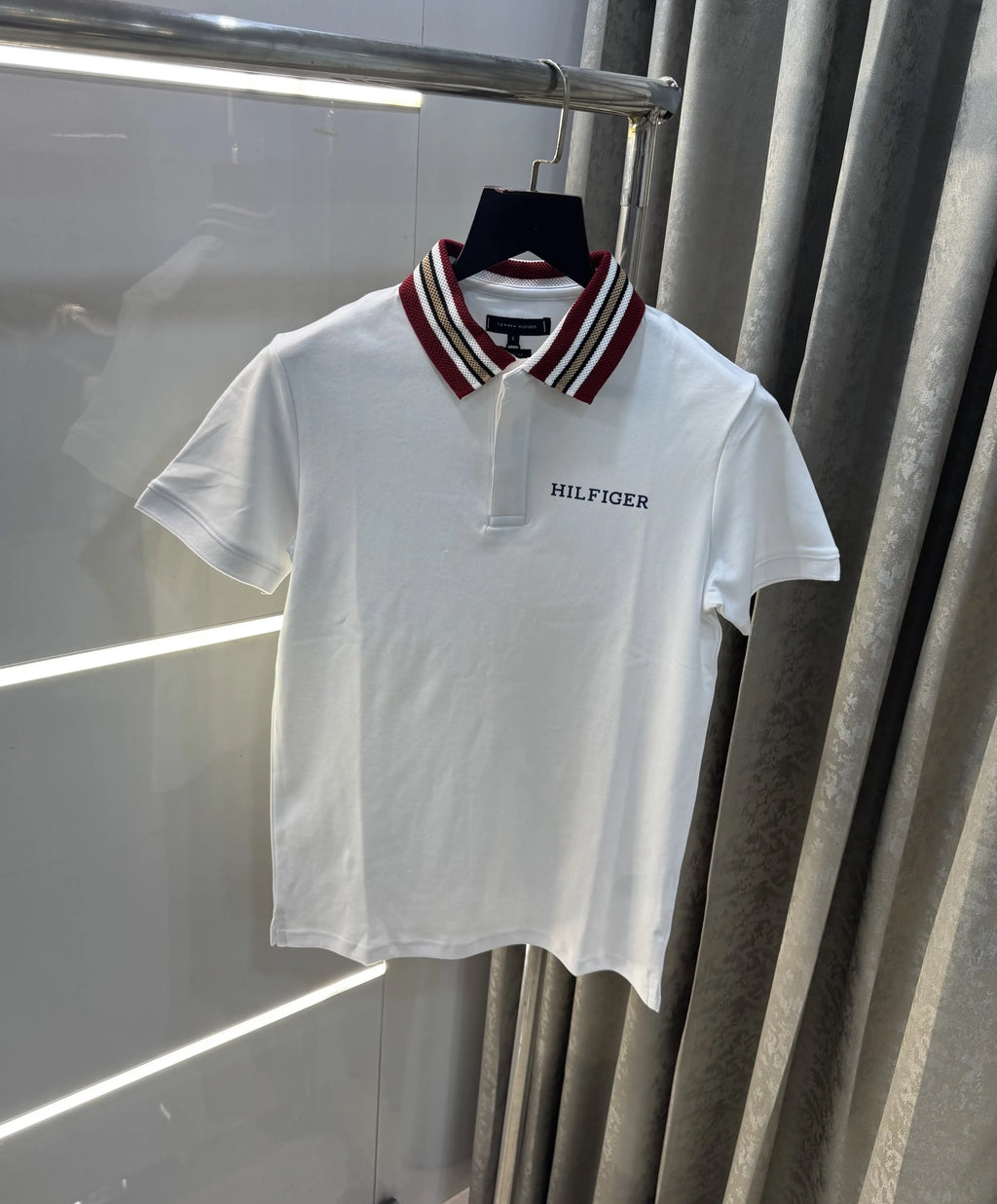 Tomm y Hilfiger White Logo Work Premium Polo T-Shirt
