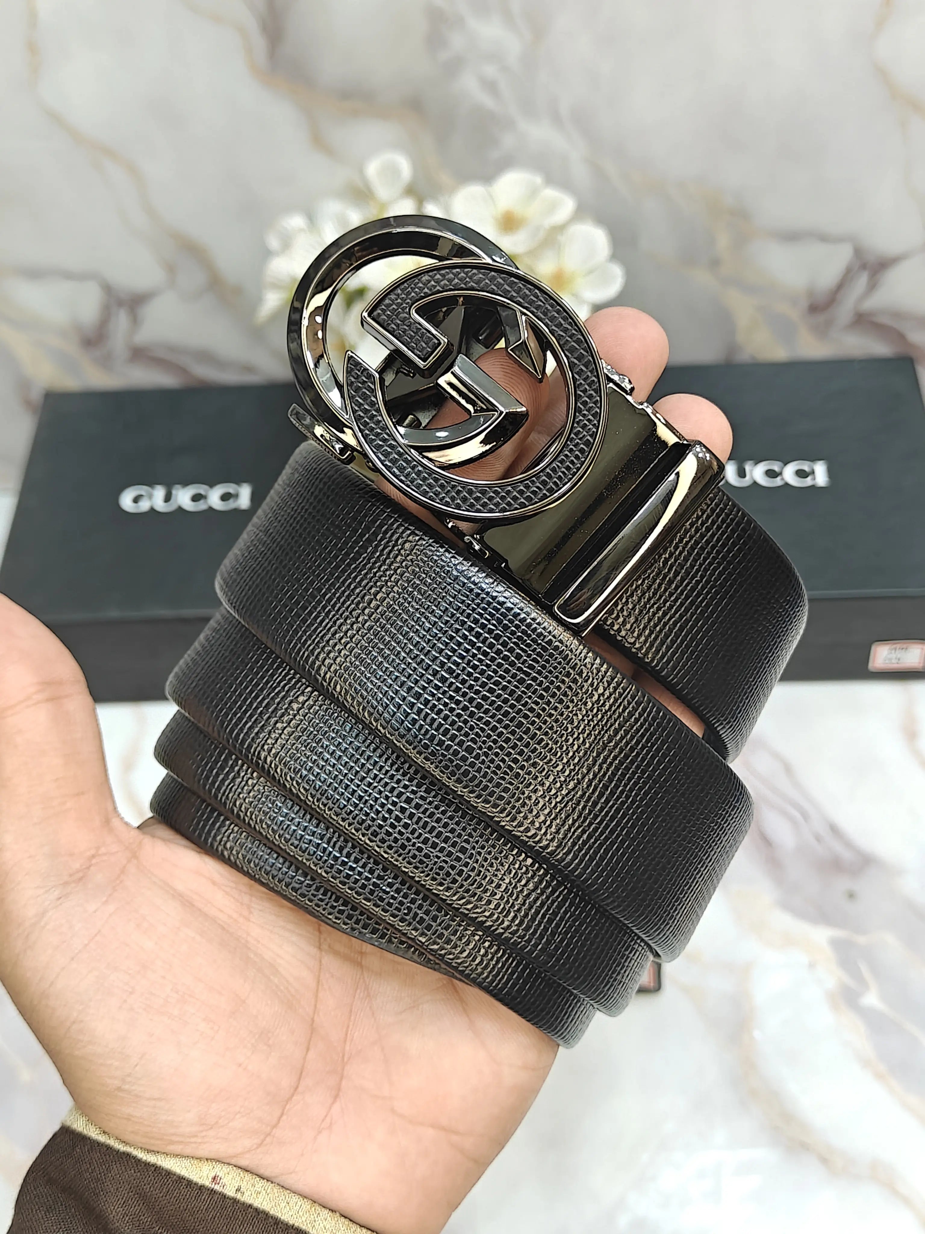 GG GUCCI PREMIUM QUALITY AUTOLOCK BELT WITH OG BOX GG-223