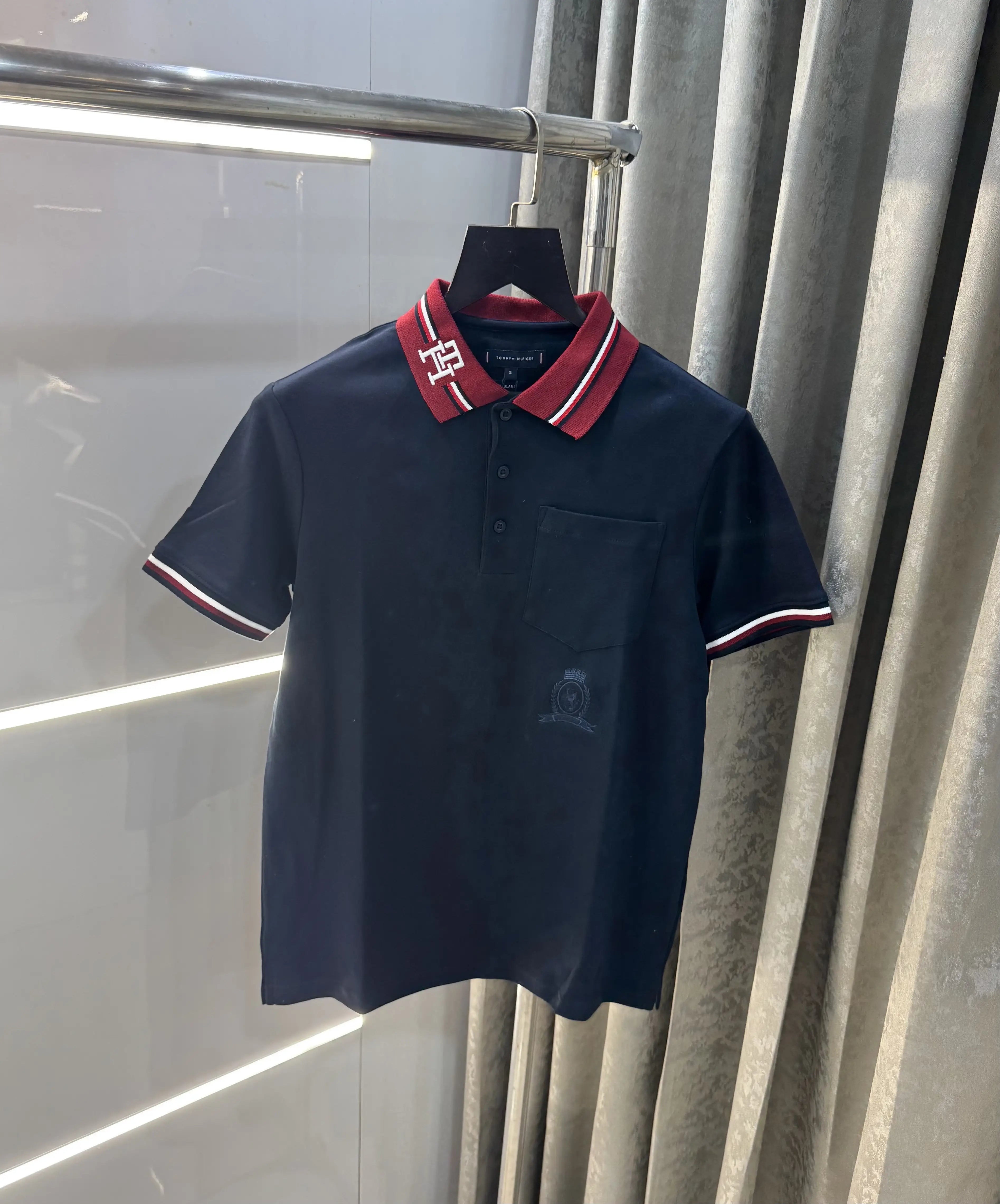 Tomm y Hilfiger Navy Blue Logo Work Premium Polo T-Shirt Secondary image
