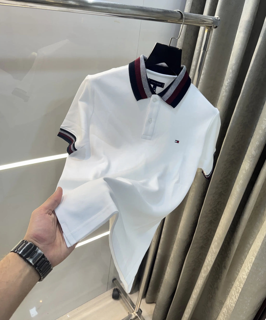 Tomm y Hilfiger White Collar Logo Premium Polo T-Shirt