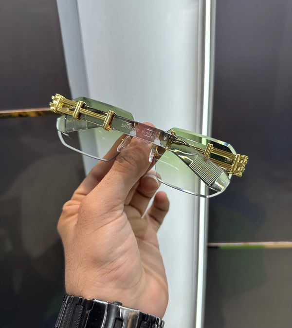Balmain Green Premium Shades 7018