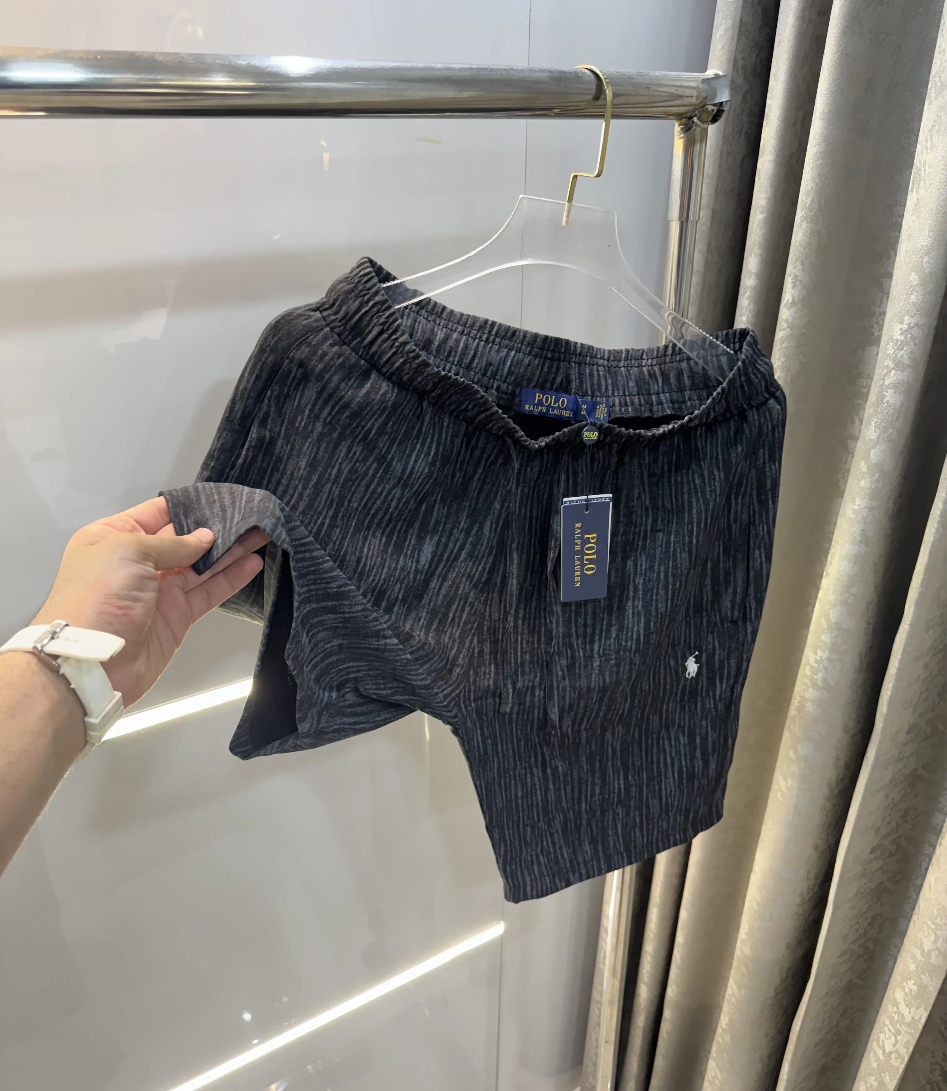 Ralph Lauren Black Premium Linen 🩳 Shorts Secondary image