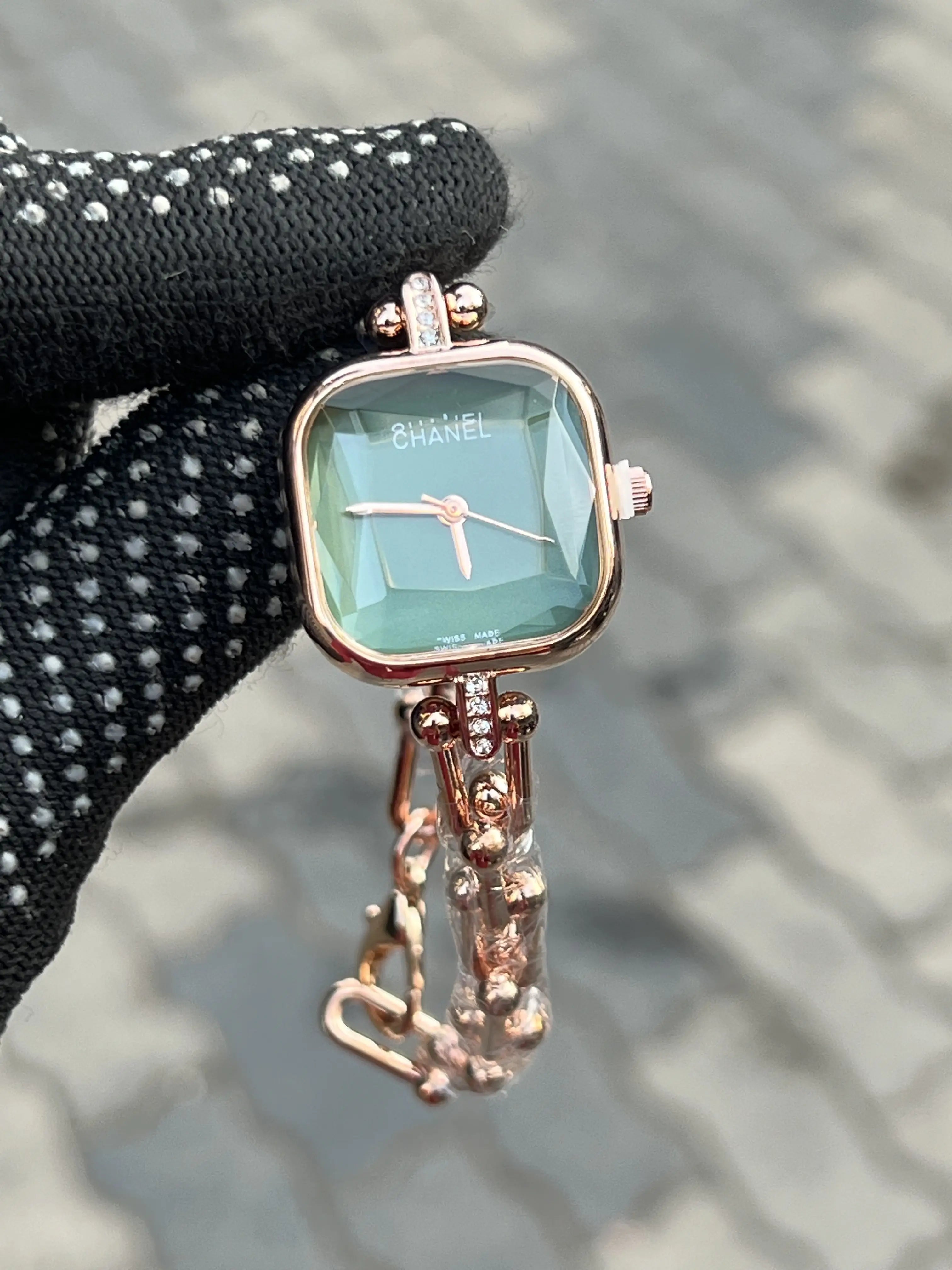 Channe_l Rose Gold Green