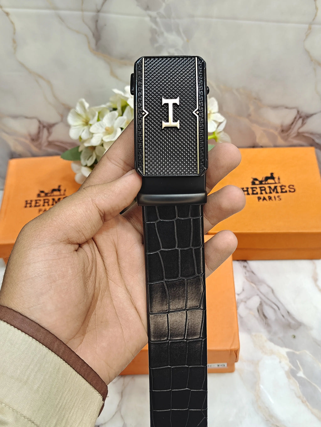 HERMES PREMIUM QUALITY AUTOLOCK BELT WITH CROCODILE STRIP & OG BOX H-407