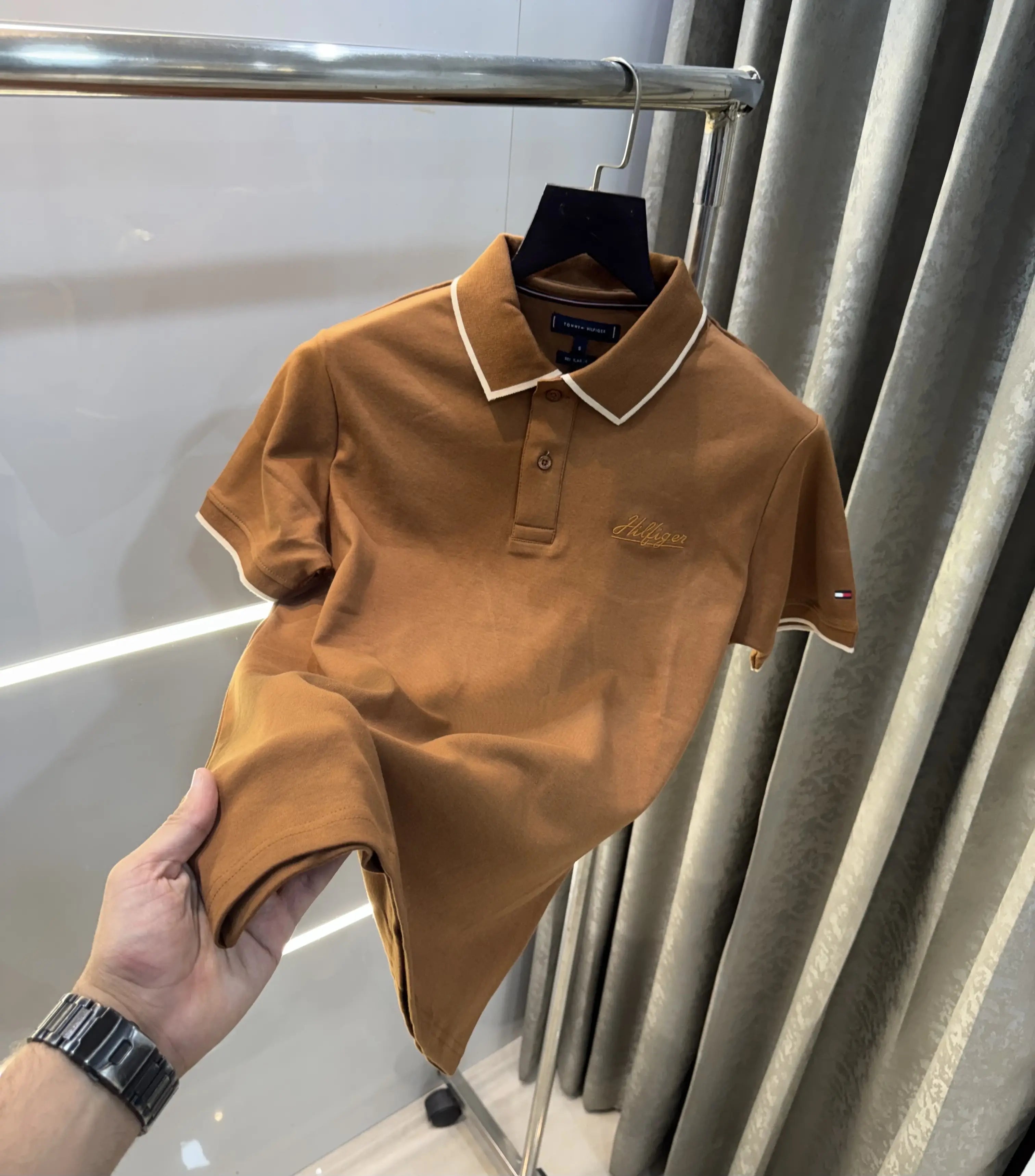 Tomm y Hilfiger Brown Logo Work Premium Polo T-Shirt