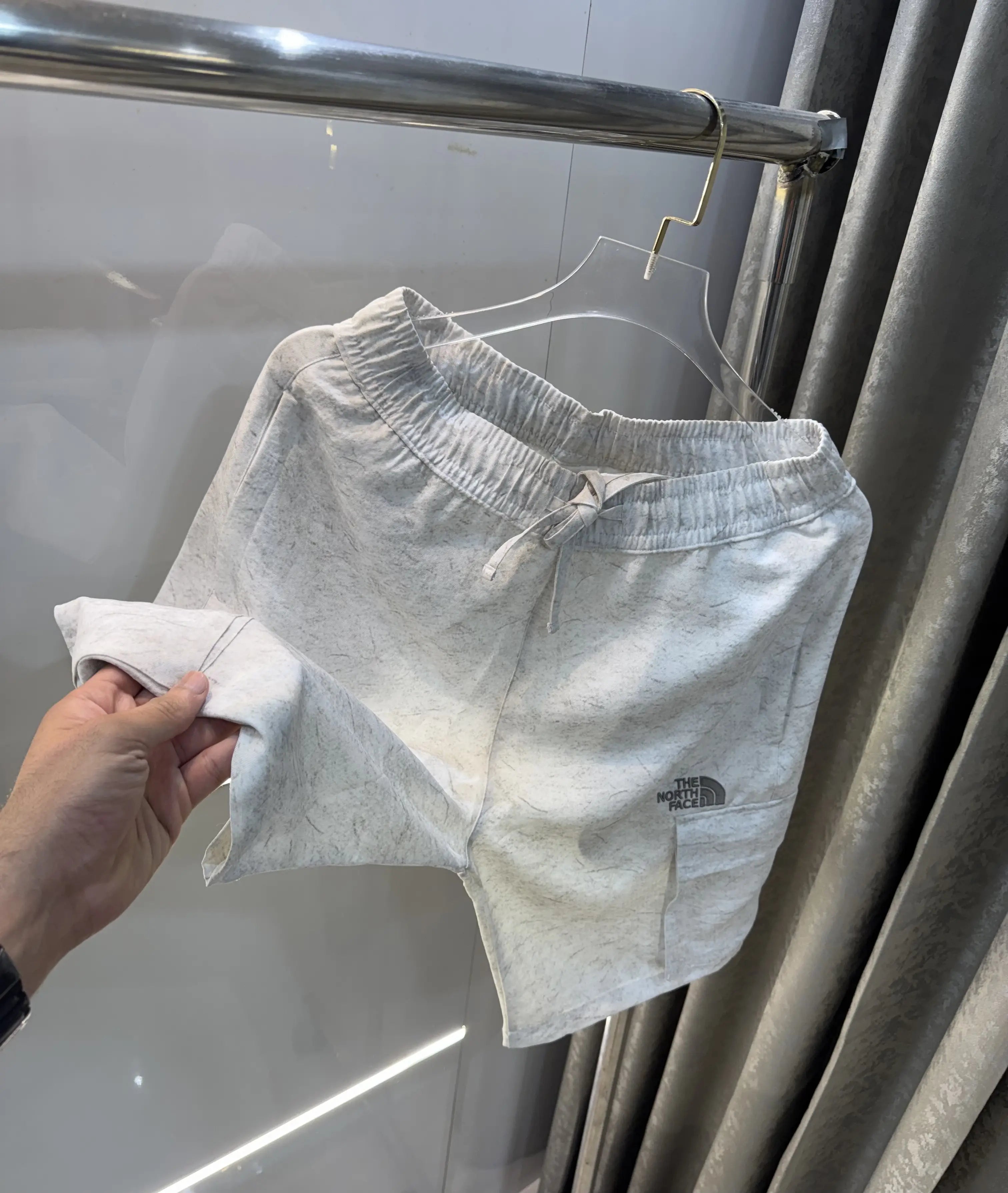 The North Face White Premium Imported 🩳 Shorts Secondary image