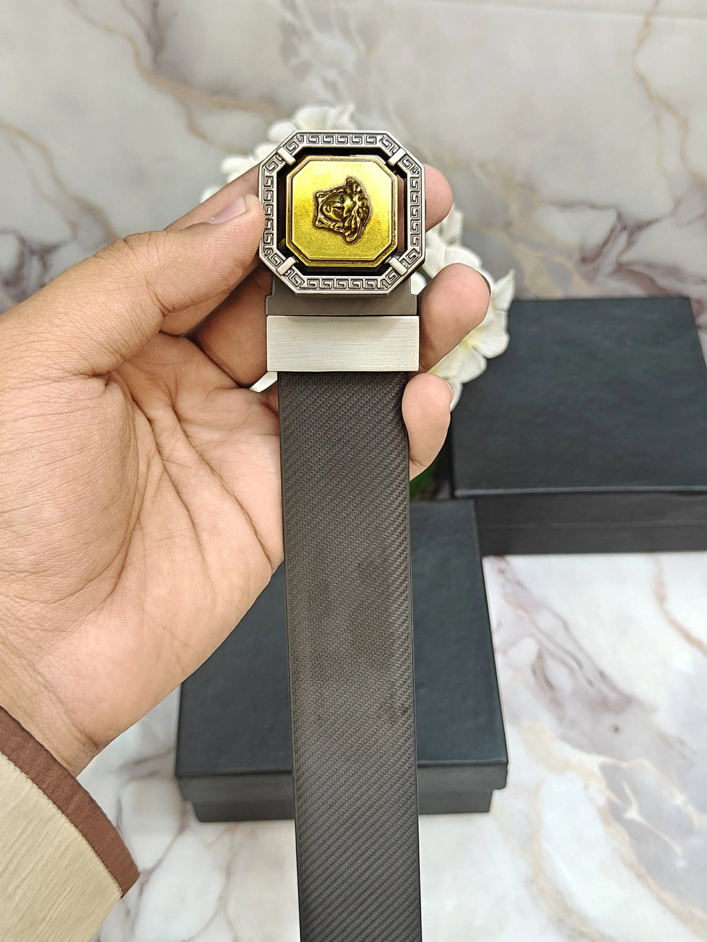 VERCASE PREMIUM QUALITY REVERSEABLE BELT WITH OG BOX